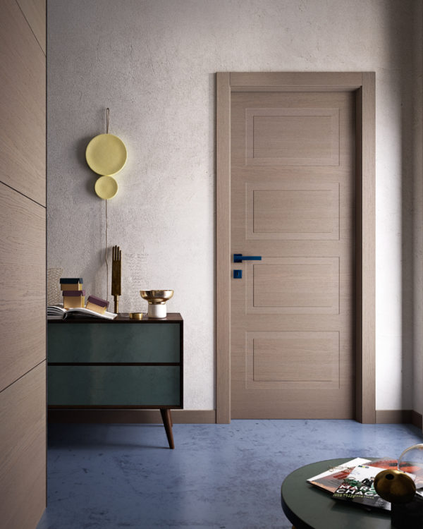 Porta pantografata rovere grigio creta con maniglia blu